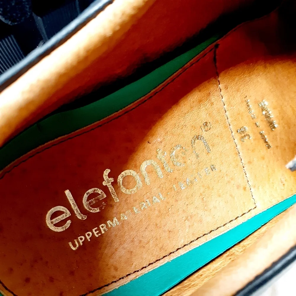 Elefanten Black Leather Hook& Loop Shoes I717